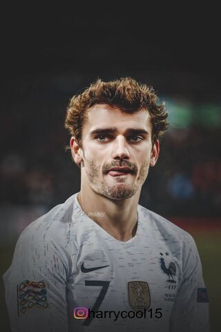 Antoine Griezmann: The French Football Star ⚽🇫🇷