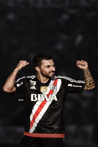 Nacho Scocco: The Heart of River Plate ⚽❤️