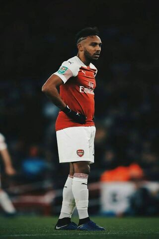 Aubameyang: The Arsenal Ace in Action ⚽️🔥
