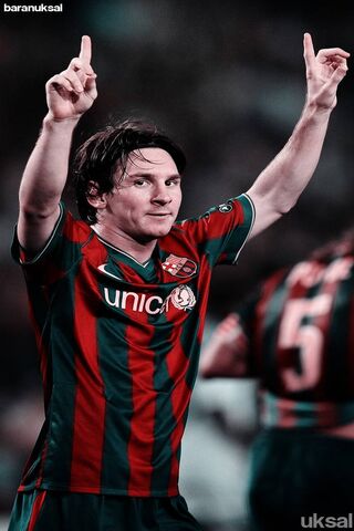 Messi's Magic Moment in Barcelona ⚽✨