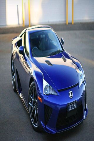 Carro azul Lexus