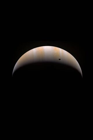 Jupiter's Majestic Dance: A Glimpse of Ios 9