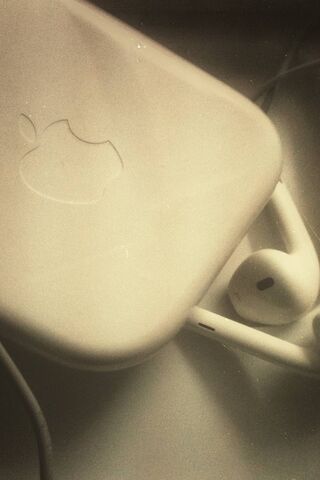 Classic Sound: Apple EarPods 🎧🍏