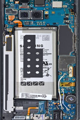 Inside the Samsung Note 8: A Peek at Its Inner Workings 🔍📱