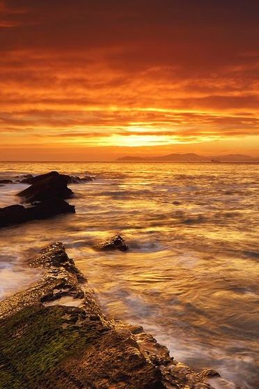 Dramatic Sea