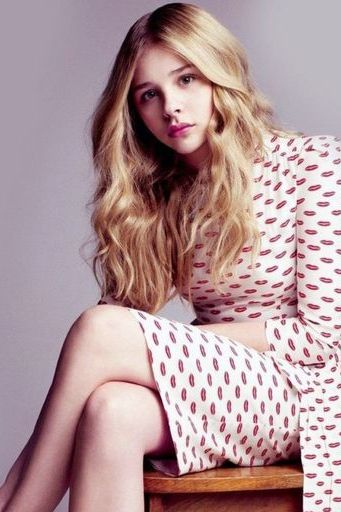 Cute Chloe Moretz Wallpaper - Download to your mobile from PHONEKY