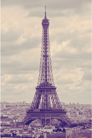 Menara Eiffel Landmark