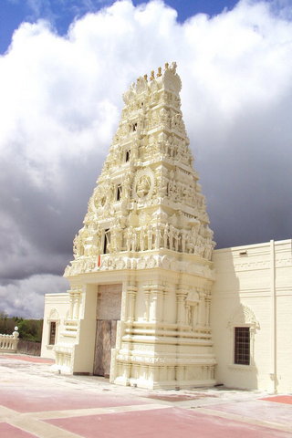Biała świątynia