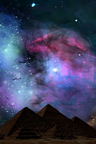 Cosmic Wonders Above the Pyramids 🌌🏜️