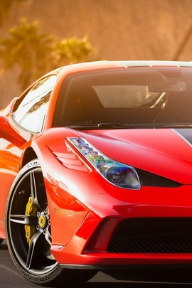 İtalyan Spor Araba Ferrari (Kırmızı)