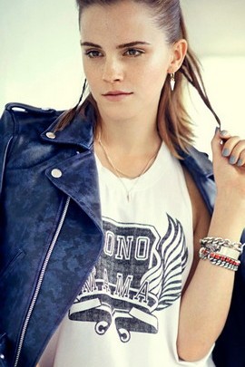 Rocking the Style: A Modern Muse 🎸✨