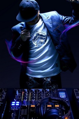 Cool DJ