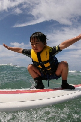 Surfing Board Coast Child Boy Hands 2808 720x1280
