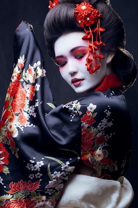 Geisha Frau
