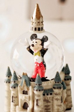 Disney Glassball