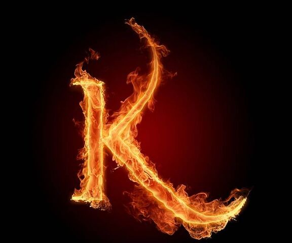 K in Flames: Một biểu hiện rực lửa của sự sáng tạo 🔥