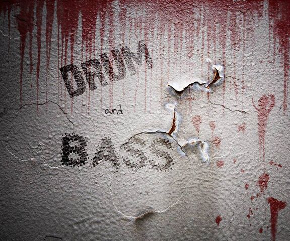 Drum and Bass Wallpaper - Download to your mobile from PHONEKY