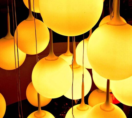 Lamps Wallpaper - Download to your mobile from PHONEKY