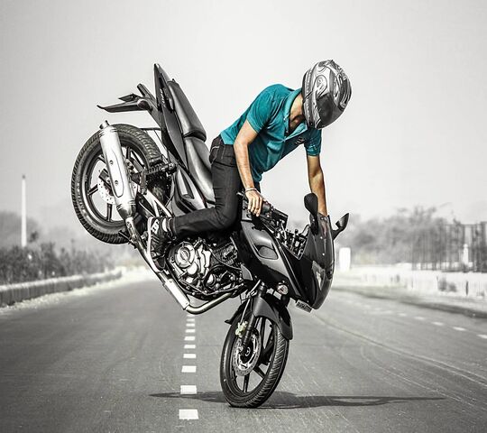 Rider Wallpaper - Download to your mobile from PHONEKY