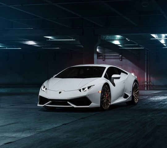 White Lamborghini Wallpaper - Download to your mobile from PHONEKY