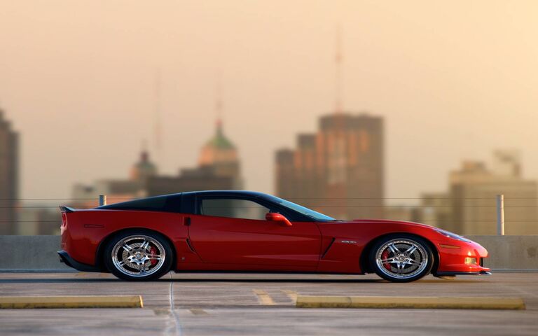 Chevrolet Corvette Z Wallpaper - Download to your mobile from PHONEKY