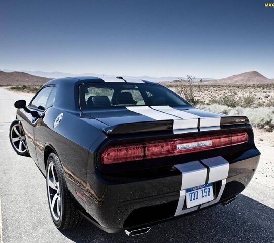 Challenger Str 8 Wallpaper - Download to your mobile from PHONEKY