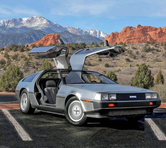 DMC Dream Machine: A Time Traveler's Ride 🚗 Wallpaper - Download to ...