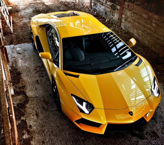 Lamborgini Wallpaper - Download to your mobile from PHONEKY