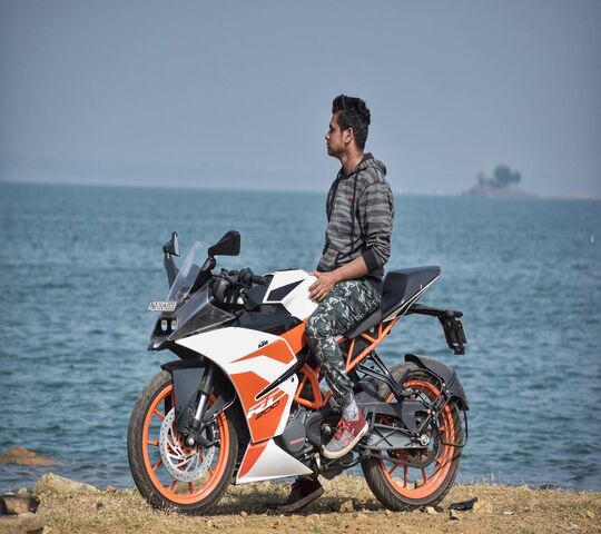 Ktm Rc 200 Wallpaper - Download to your mobile from PHONEKY