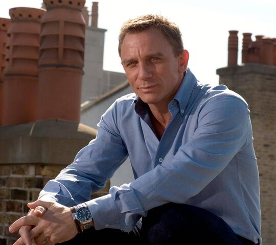 Daniel Craig Wallpaper - Download to your mobile from PHONEKY