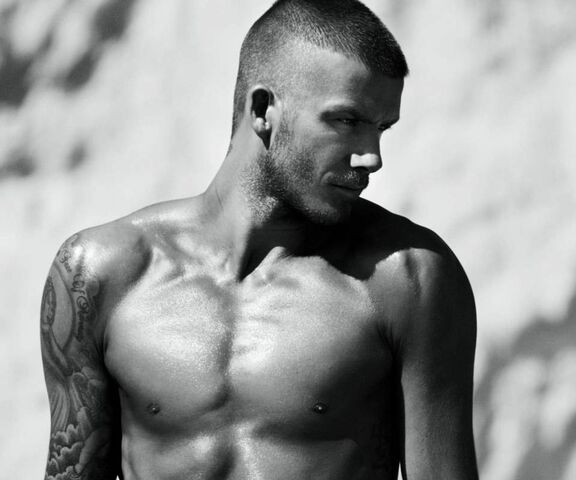 Chest Wallpaper - Download to your mobile from PHONEKY