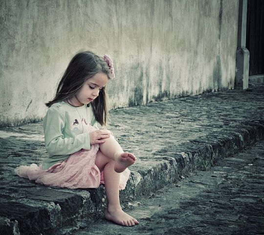 child-without-mother-wallpaper-download-to-your-mobile-from-phoneky