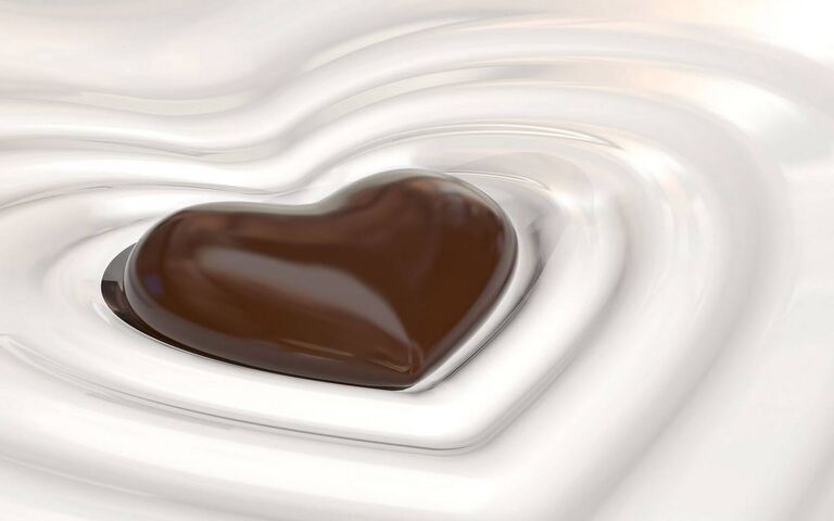 Chocolate Heart Wallpaper - Download to your mobile from PHONEKY