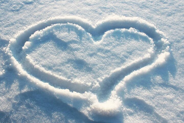 Snow Heart Wallpaper - Download to your mobile from PHONEKY