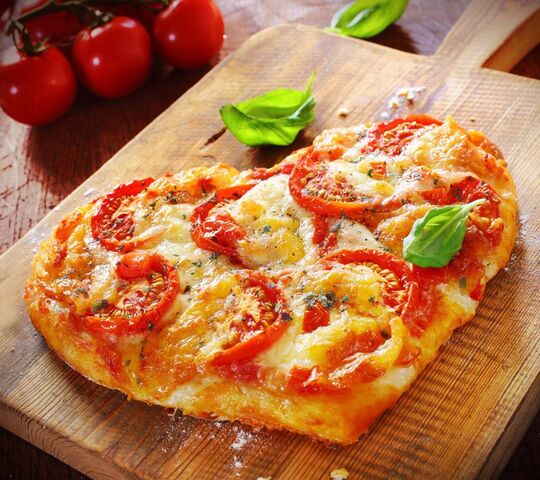 Pizza Heart Wallpaper - Download to your mobile from PHONEKY