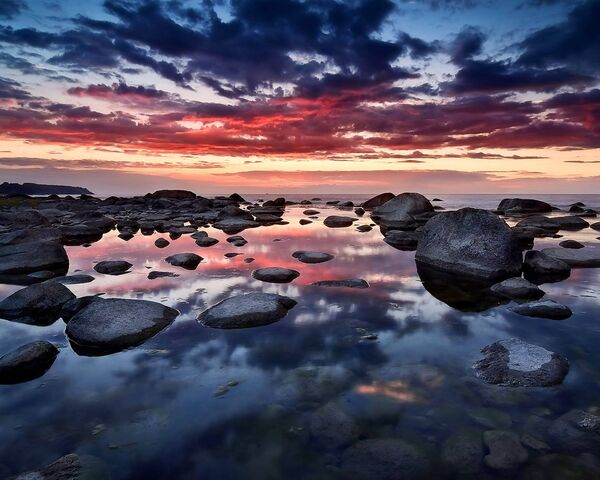 Rocky Coastal Sunset Wallpaper - Download to your mobile from PHONEKY