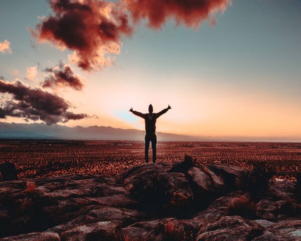 Embracing the Horizon: A Journey to Freedom 🌅 Wallpaper - Download to ...