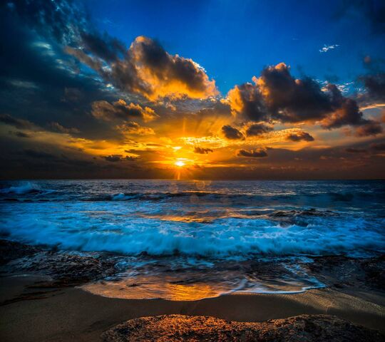 Beautiful Sunset Wallpaper - Download to your mobile from PHONEKY