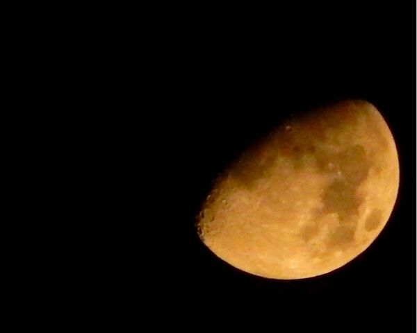 Moon Wallpaper - Download to your mobile from PHONEKY