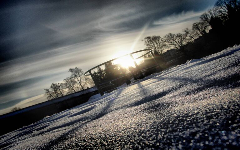 - Cold Day - Wallpaper - Download to your mobile from PHONEKY