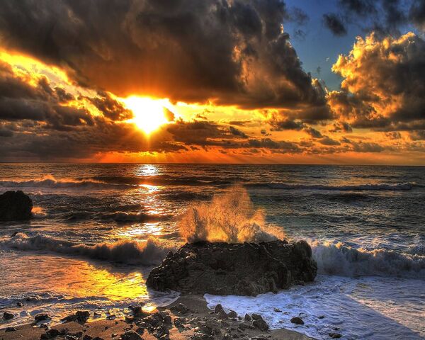 Split Sunset Wallpaper - Download to your mobile from PHONEKY