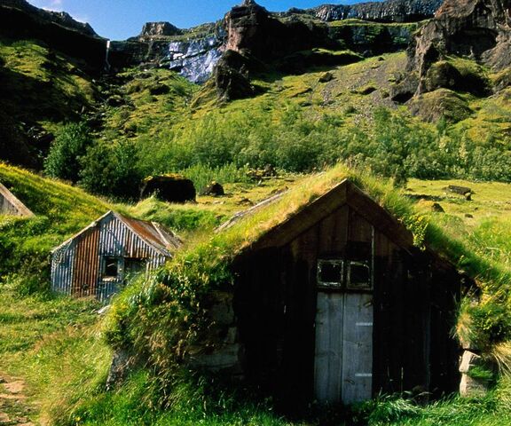 Green House Iceland Wallpaper - Download to your mobile from PHONEKY