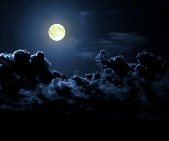Dark Clouds Moon Hd2