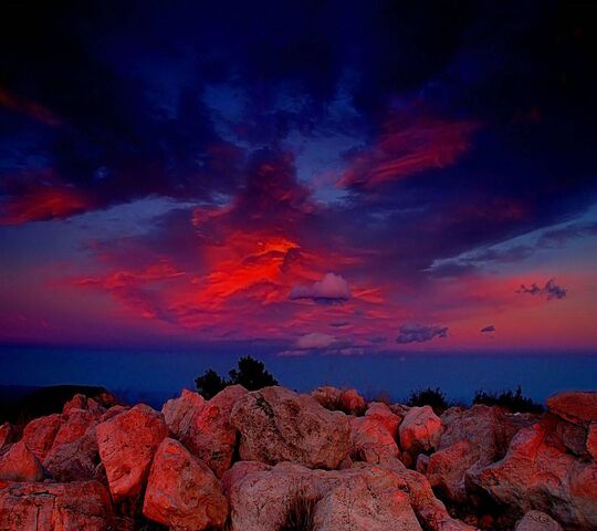 Colorful View Wallpaper - Download to your mobile from PHONEKY