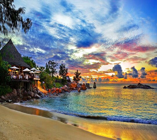 Beautiful Paradise Wallpaper - Download to your mobile from PHONEKY