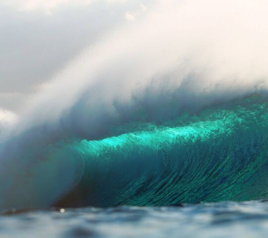 Big Blue Wave Wallpaper - Download to your mobile from PHONEKY