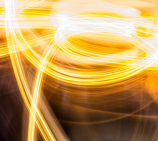 Swirling Light Wallpaper - Download to your mobile from PHONEKY