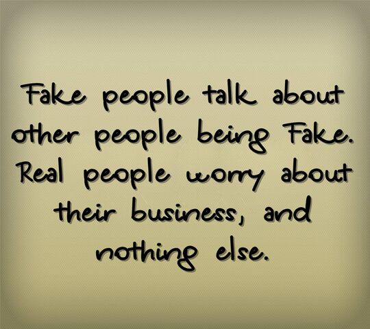 Fake People Wallpaper - Download to your mobile from PHONEKY