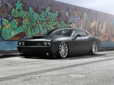 Dodge Challenger Srt8 Tapeta Pobierz Na Telefon Z Phoneky