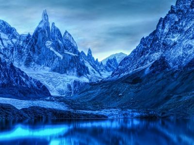 Amazing Blue Wallpaper - Download to your mobile from PHONEKY